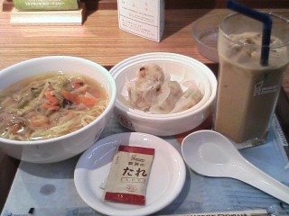 ミスドの海鮮野菜麺飲茶セット