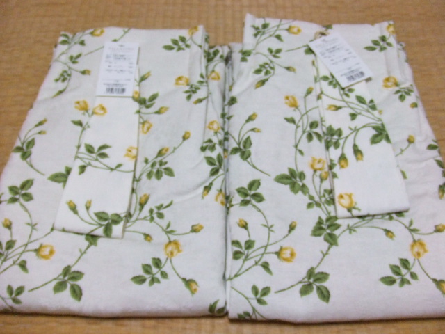 VALENTINO LINGE DE MAISON、カーテン