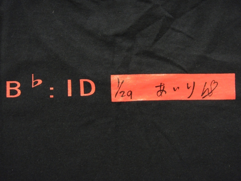 B♭のTシャツ
