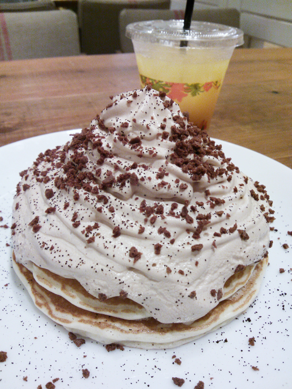 コナコーヒークリームパンケーキ