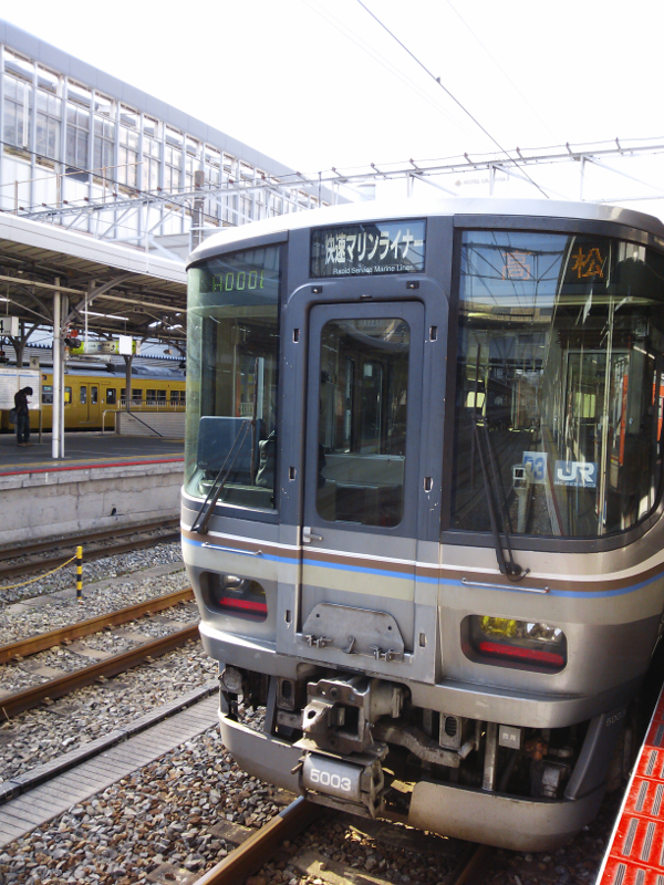 岡山駅 快速マリンライナー