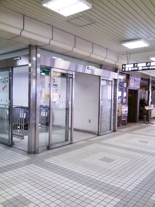 地下鉄東西線 新さっぽろ駅 1