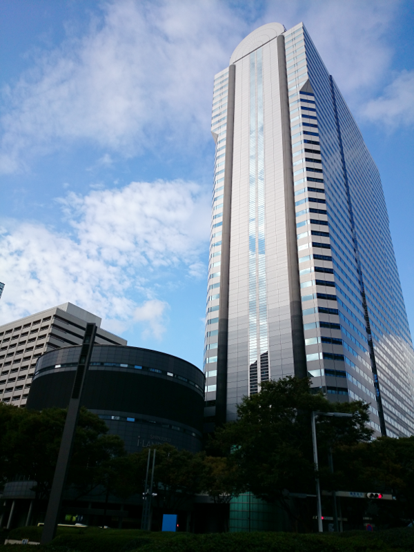 新宿 アイランドホール