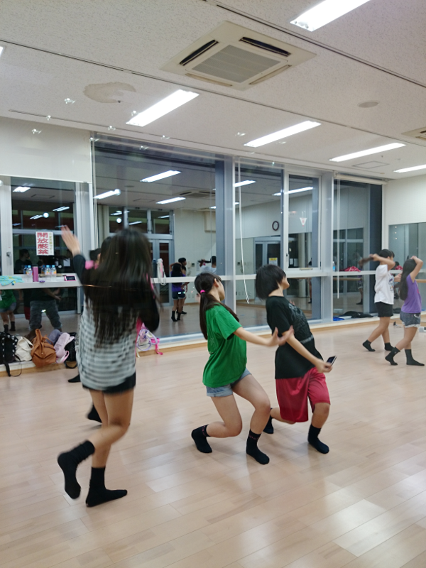 てんぶす那覇 4階 レッスンルーム1 琉ドル レッスン風景7