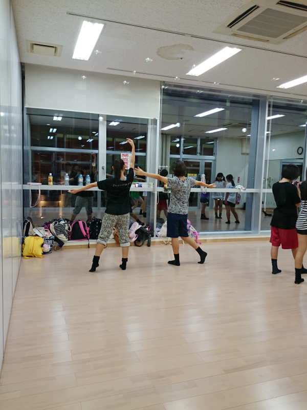 てんぶす那覇 4階 レッスンルーム1 琉ドル レッスン風景9