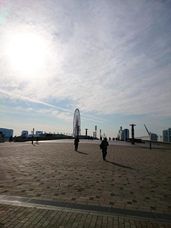 コミックマーケット87 国際展示場からお台場への通路