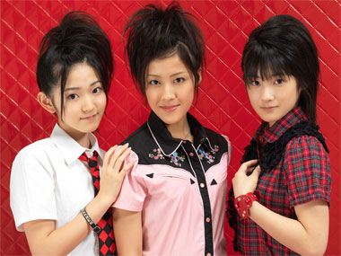 公式写真10、Buono!