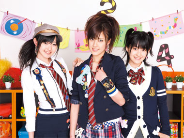 公式写真25、Buono!
